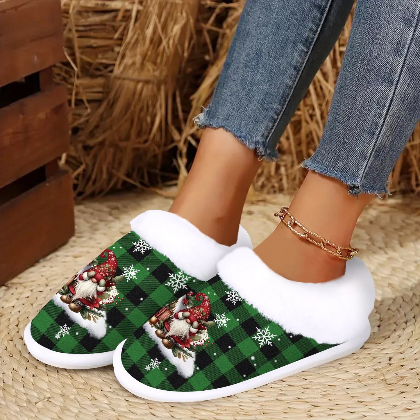 Adorable Santa Claus Slippers