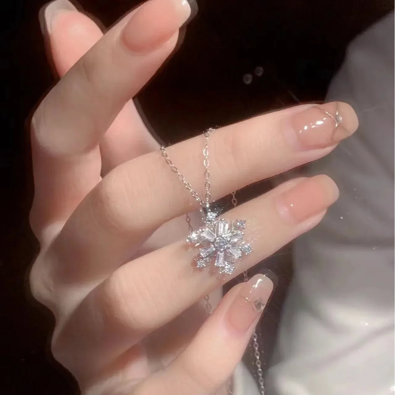 Christmas Shiny Zircon Snowflake Necklace