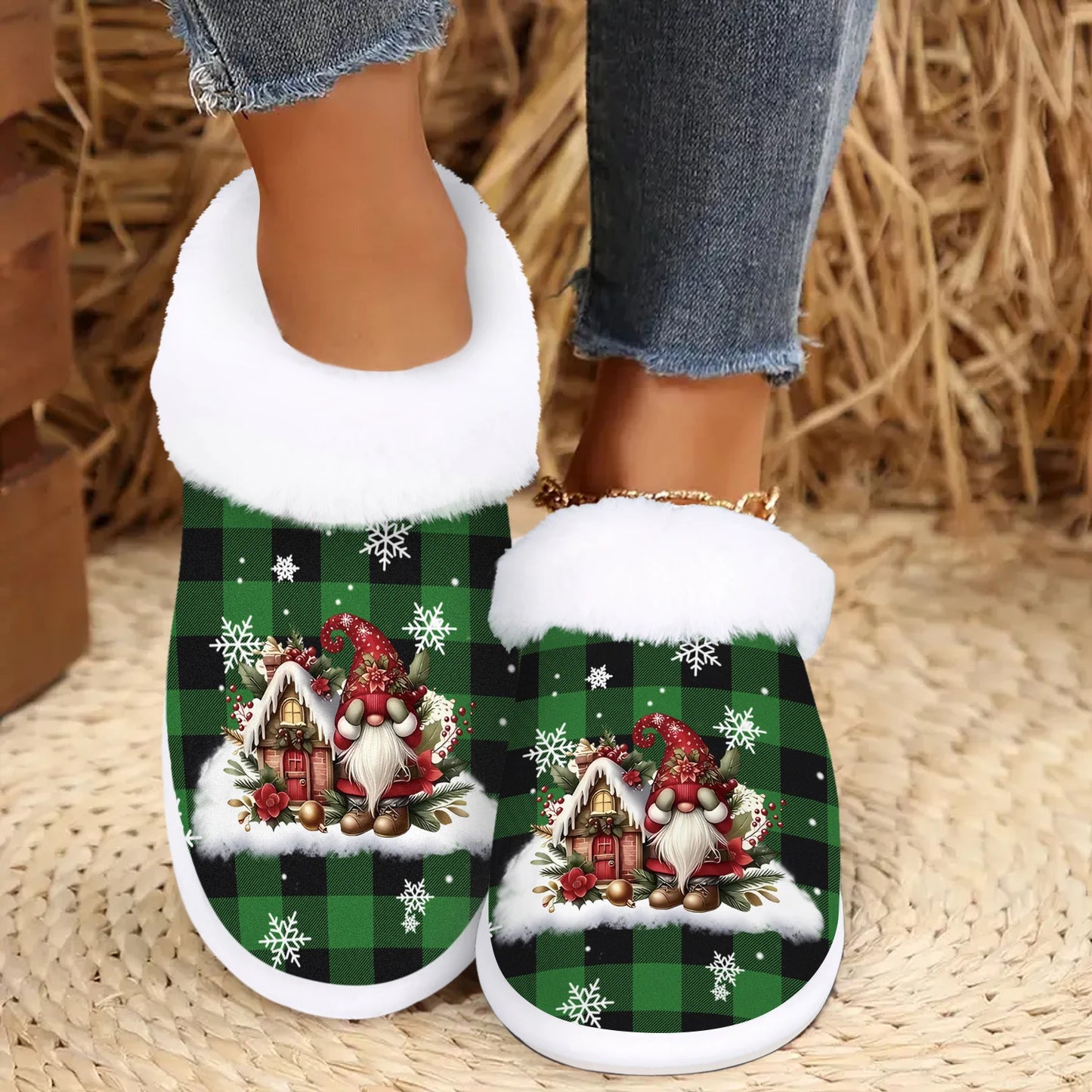 Adorable Santa Claus Slippers